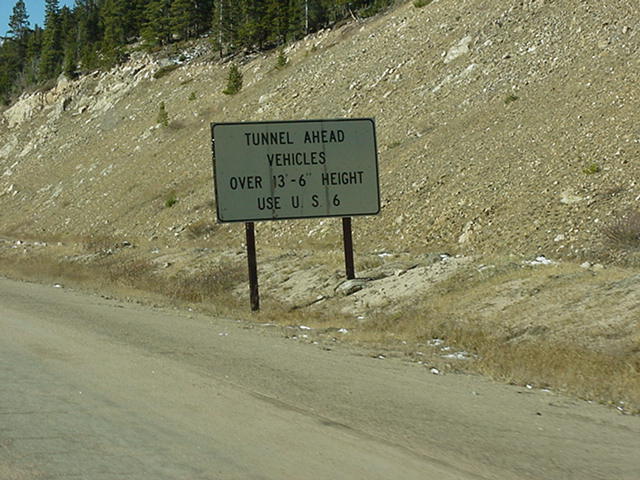 Tunnel ahead sign